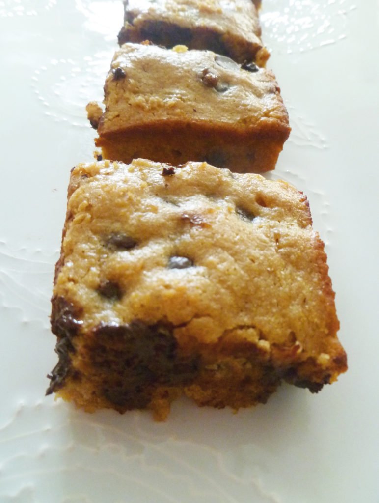 Lemon Chocolate Chip Blondies