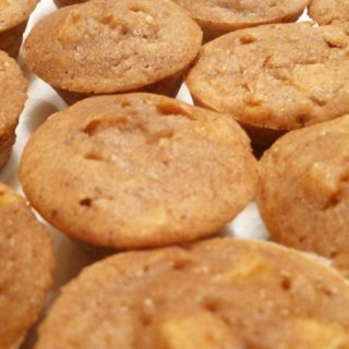 Apple Pie Cake Bites