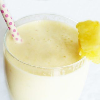 Creamy Pineapple Smoothie-1