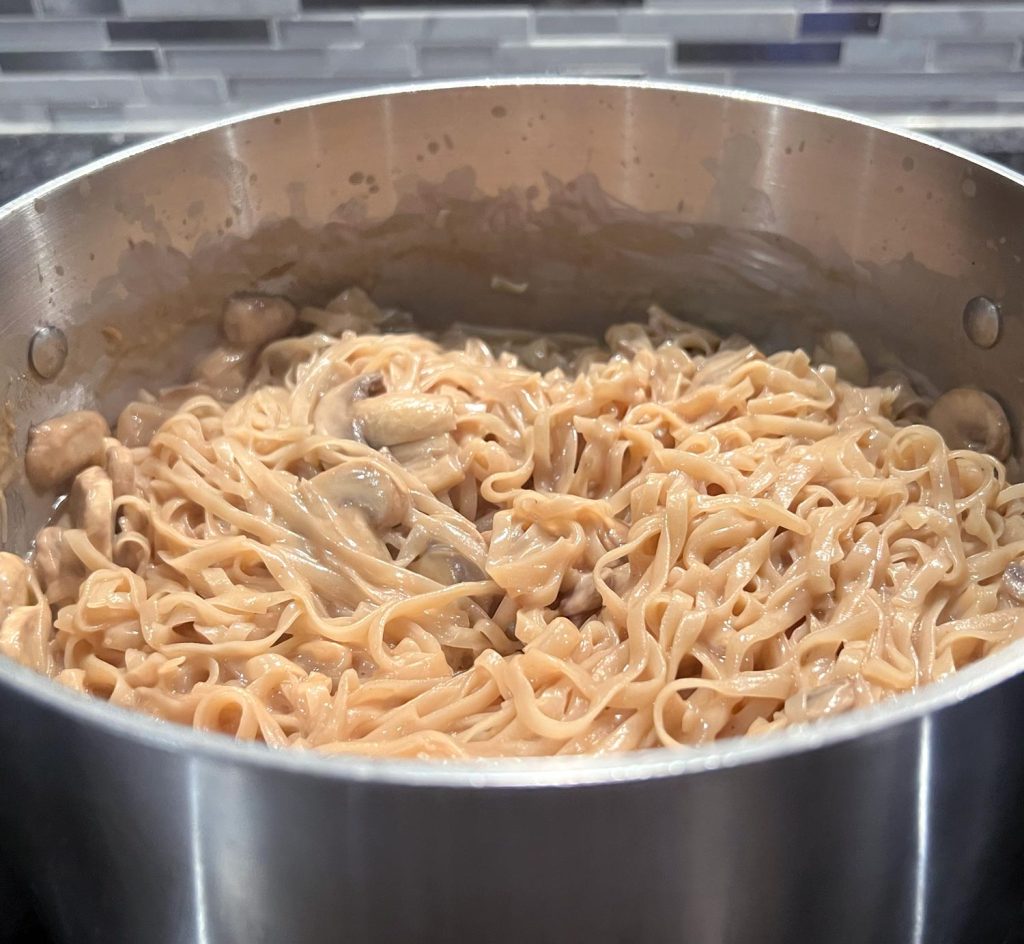 Enjoy the deliciousness of Coconut Peanut Noodles with Mushrooms, a tasty blend of creamy coconut milk, peanut butter, soy sauce, and tender mushrooms. This one pot wonder is not only easy to prepare but it's also filled with comforting flavors.