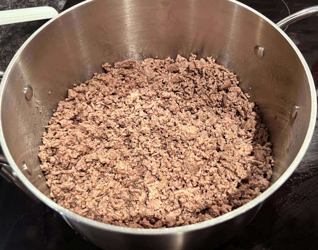 Lasagna Soup - cooking the beef in a large pot